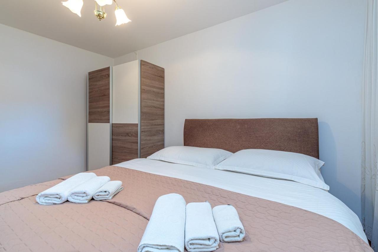 Apartment Ema Porec